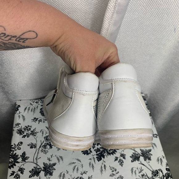 Guess Goldie high top sneakers - Picture 8 of 12